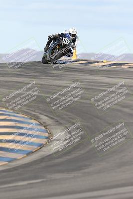 media/Nov-16-2025-Race Pace (Sun) [[8c5fa54630]]/Verified Riders/1-Turns 9 and 10 (925am)/